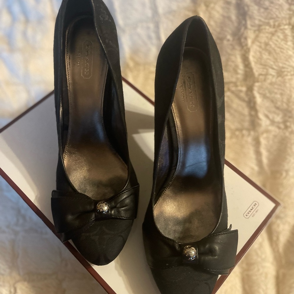 Classic Signature Coach Heels with Bow Accent